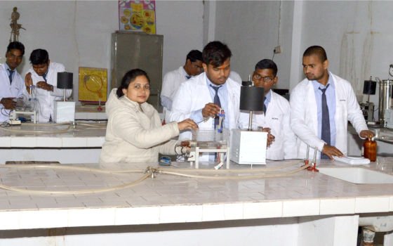 Anjli college of Pharmacy | Best college for Bachelor of Pharmacy in Agra